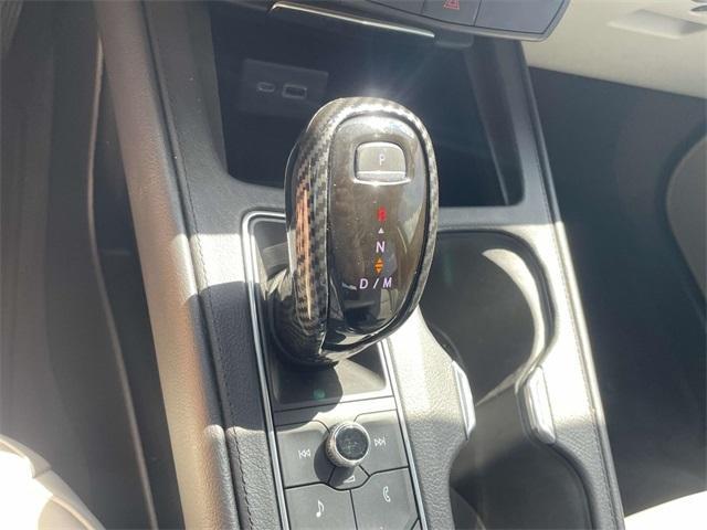 used 2021 Cadillac XT4 car, priced at $22,950