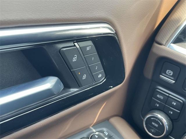new 2025 Chevrolet Suburban car, priced at $91,526