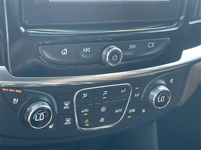 used 2021 Chevrolet Traverse car, priced at $27,950