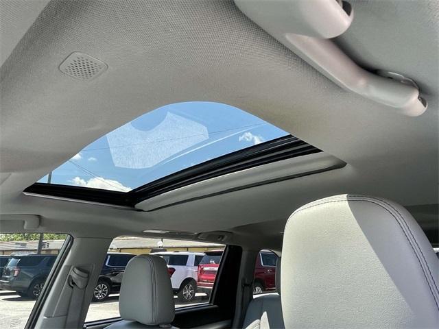 used 2019 Toyota Highlander car, priced at $26,950