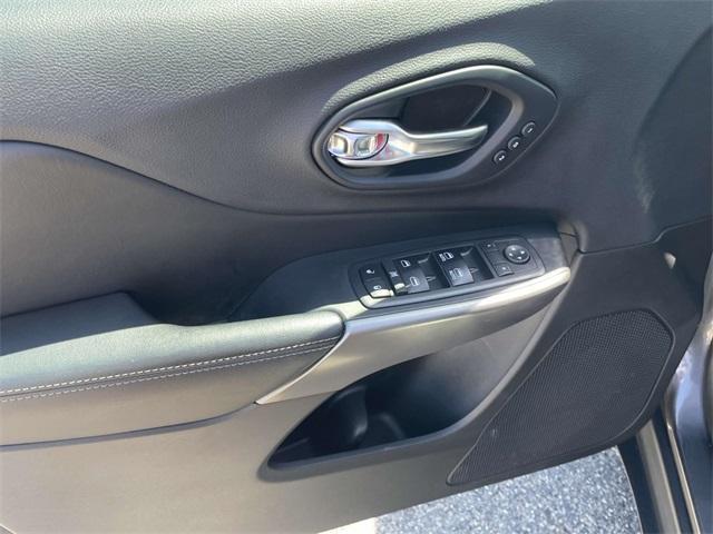 used 2019 Jeep Cherokee car, priced at $16,950