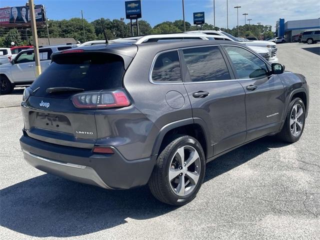 used 2019 Jeep Cherokee car, priced at $16,950