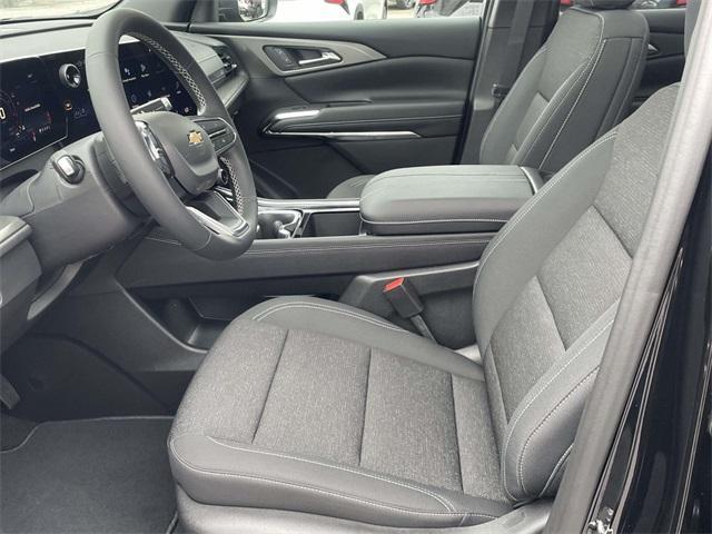 new 2026 Chevrolet Traverse car, priced at $44,580