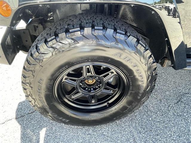 used 2017 Jeep Wrangler Unlimited car, priced at $22,950