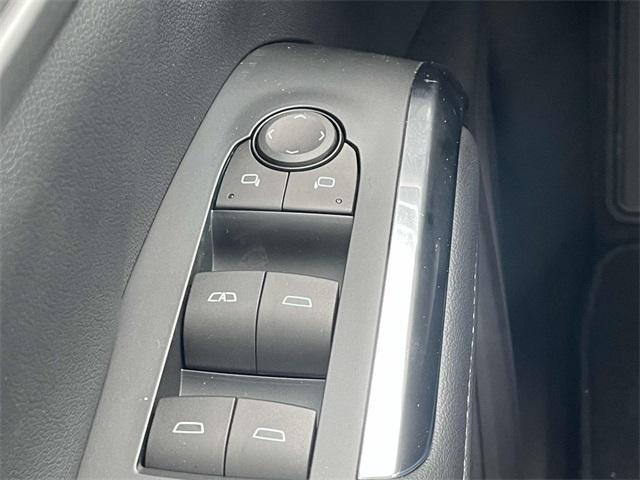 new 2025 Chevrolet Traverse car, priced at $42,723