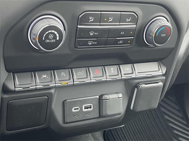 new 2025 Chevrolet Silverado 1500 car, priced at $40,876