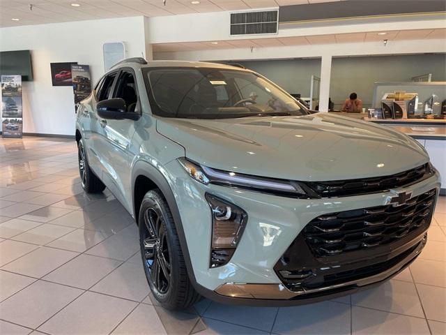 new 2025 Chevrolet Trax car, priced at $26,423
