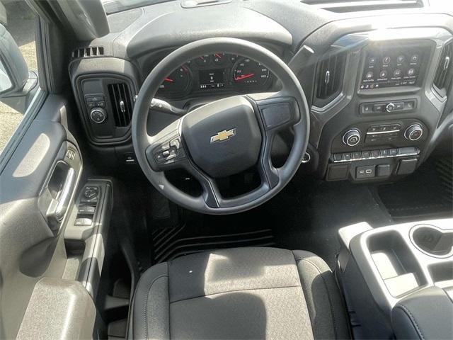 new 2025 Chevrolet Silverado 1500 car, priced at $40,876