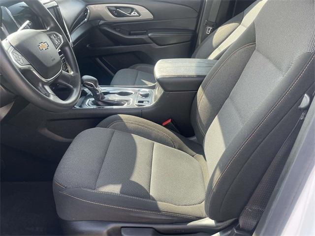 used 2021 Chevrolet Traverse car, priced at $21,450