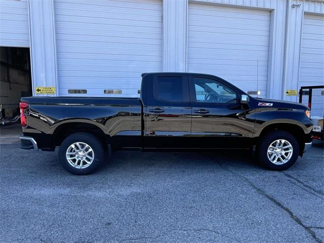 new 2025 Chevrolet Silverado 1500 car, priced at $49,983