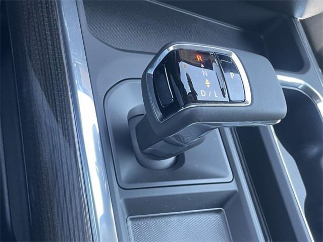 new 2025 Chevrolet Silverado 1500 car, priced at $57,682