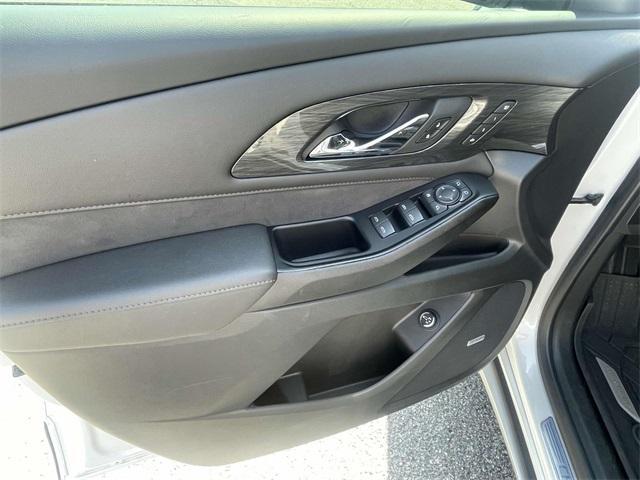 used 2023 Chevrolet Traverse car, priced at $43,450