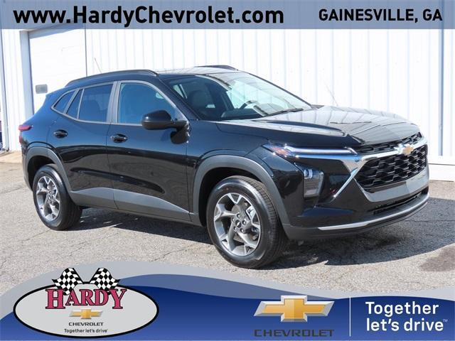 new 2025 Chevrolet Trax car, priced at $24,251