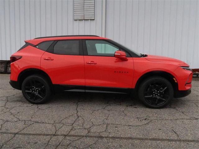 new 2025 Chevrolet Blazer car, priced at $45,658