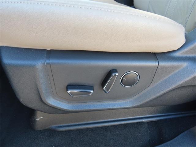 used 2024 Ford Expedition car, priced at $62,950
