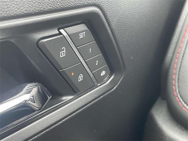 new 2025 Chevrolet Colorado car, priced at $48,181