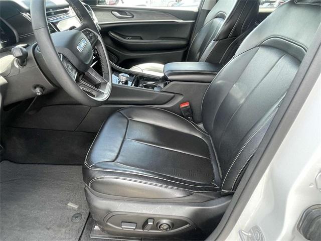 used 2023 Jeep Grand Cherokee L car, priced at $38,950