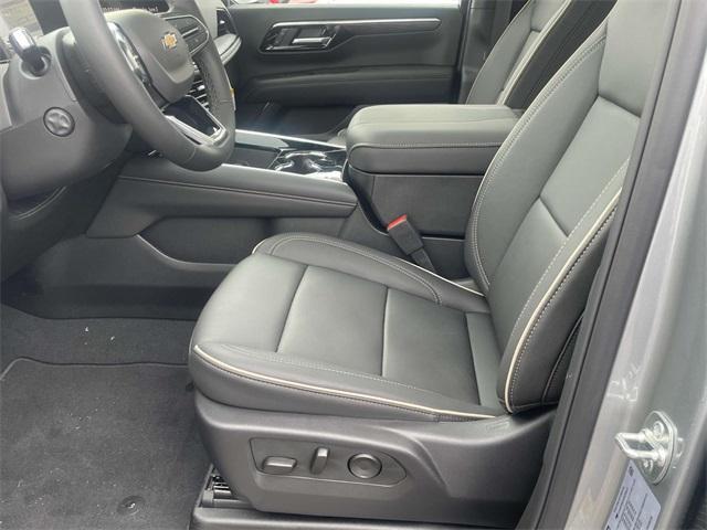 new 2025 Chevrolet Suburban car, priced at $85,245