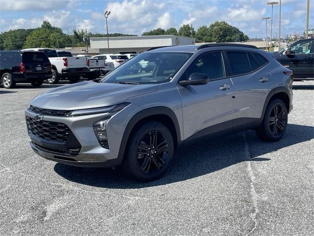 new 2025 Chevrolet Trax car, priced at $27,033