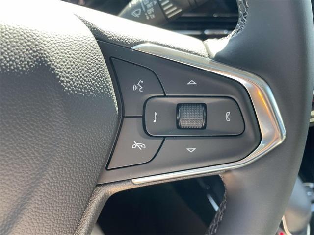 new 2025 Chevrolet Trax car, priced at $27,033