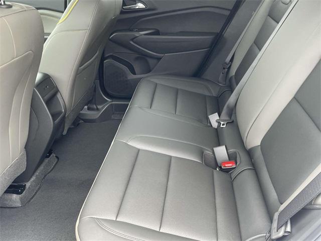 new 2025 Chevrolet Trax car, priced at $26,423