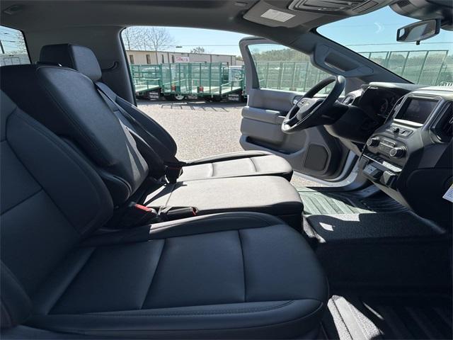 new 2025 Chevrolet Silverado 1500 car, priced at $35,674