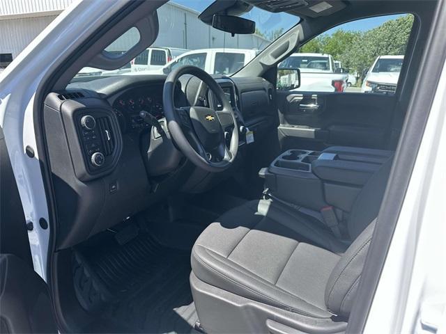 new 2025 Chevrolet Silverado 1500 car, priced at $40,819