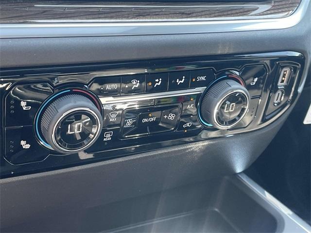 new 2025 Chevrolet Silverado 1500 car, priced at $62,615