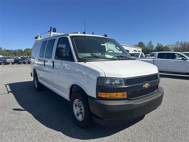 new 2025 Chevrolet Express 2500 car, priced at $52,438