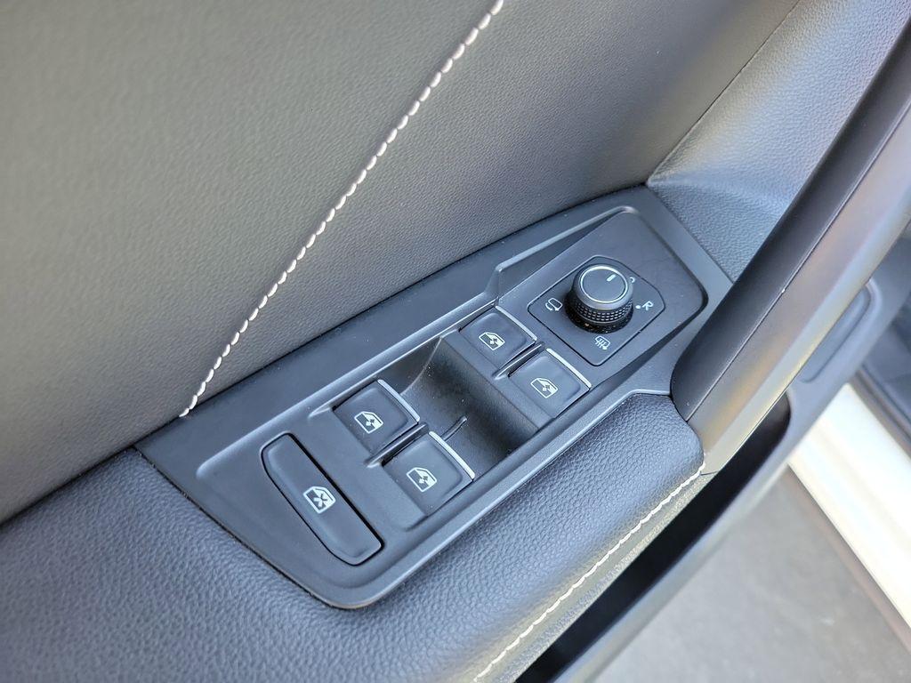 used 2022 Volkswagen Tiguan car, priced at $24,795