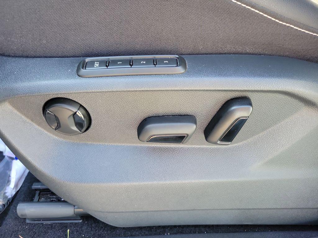 used 2022 Volkswagen Tiguan car, priced at $24,795