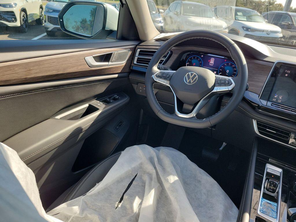 new 2026 Volkswagen Atlas car, priced at $49,236