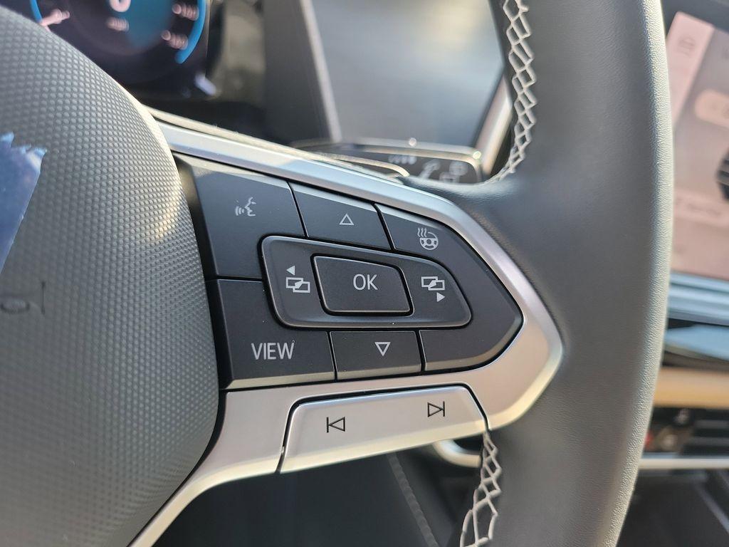 new 2026 Volkswagen Atlas Cross Sport car, priced at $37,755