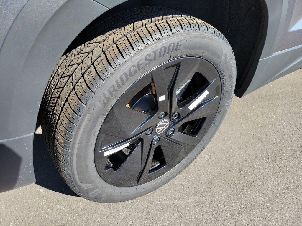 new 2025 Volkswagen Taos car, priced at $27,027
