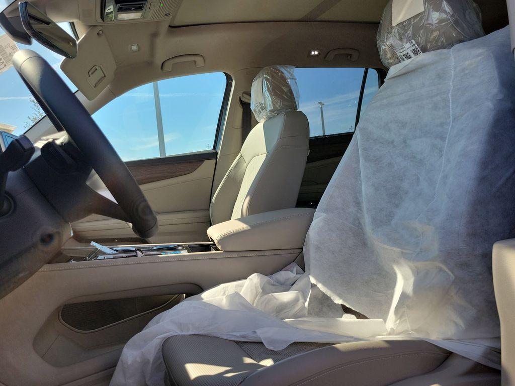 new 2026 Volkswagen Atlas car, priced at $54,081