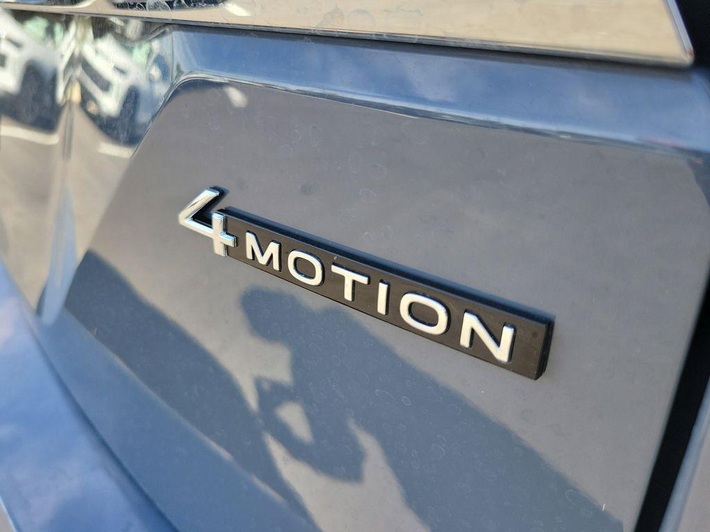 new 2026 Volkswagen Atlas car, priced at $54,081