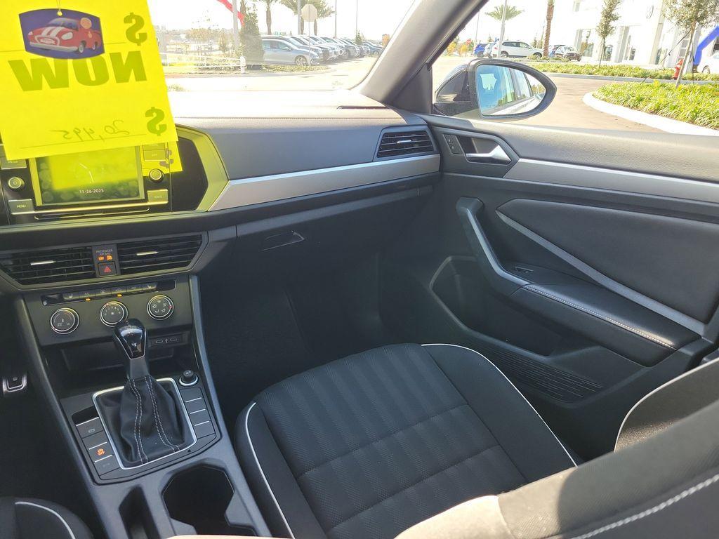 used 2024 Volkswagen Jetta car, priced at $18,995