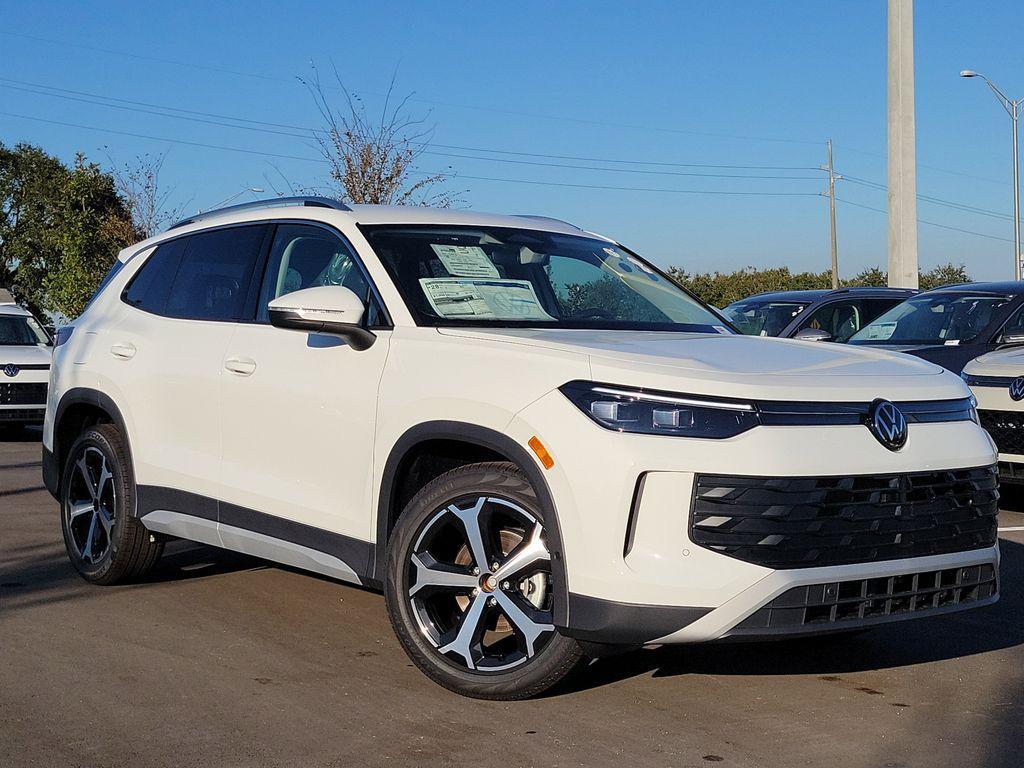 new 2025 Volkswagen Tiguan car, priced at $30,657