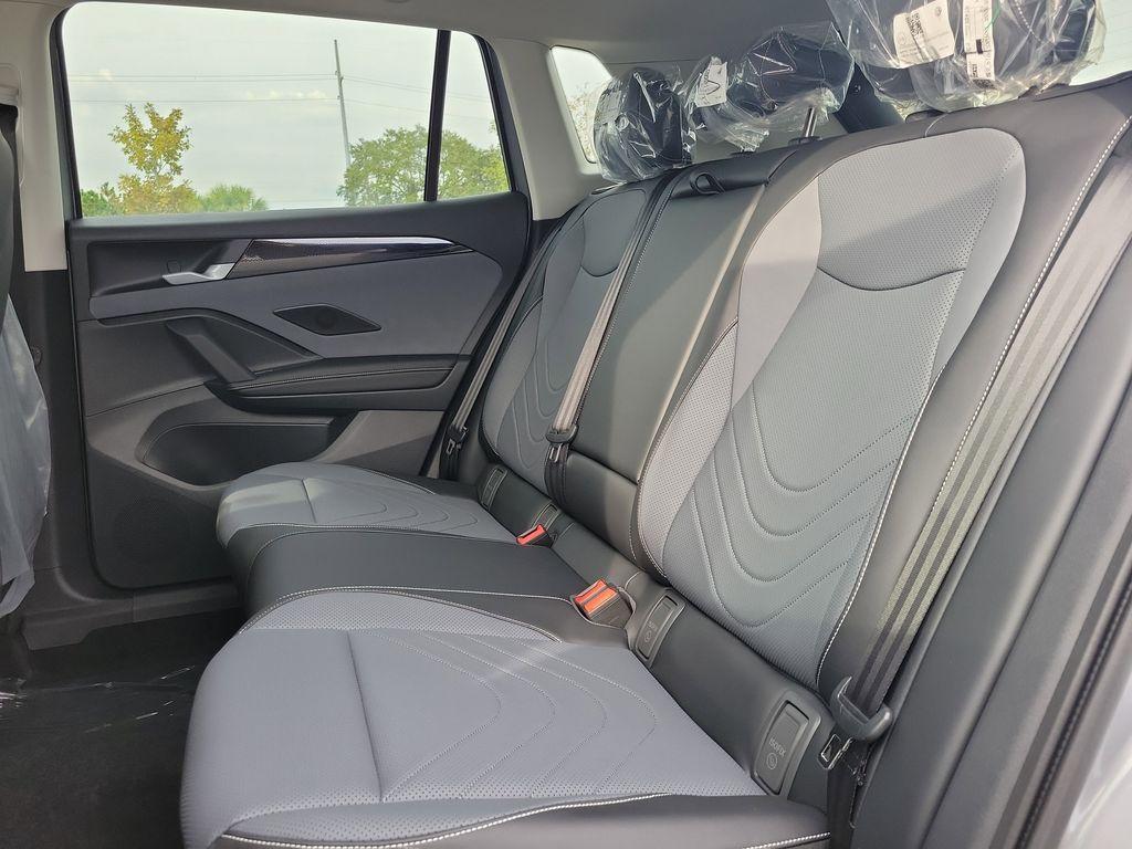 new 2025 Volkswagen Tiguan car, priced at $30,657