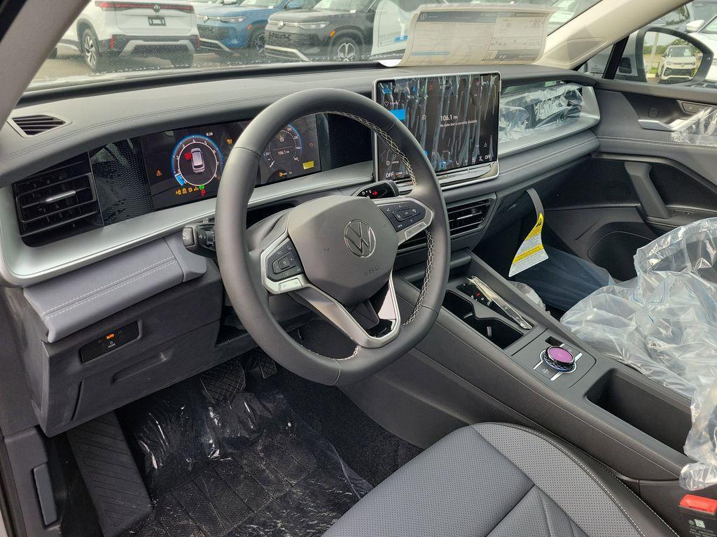 new 2025 Volkswagen Tiguan car, priced at $30,657