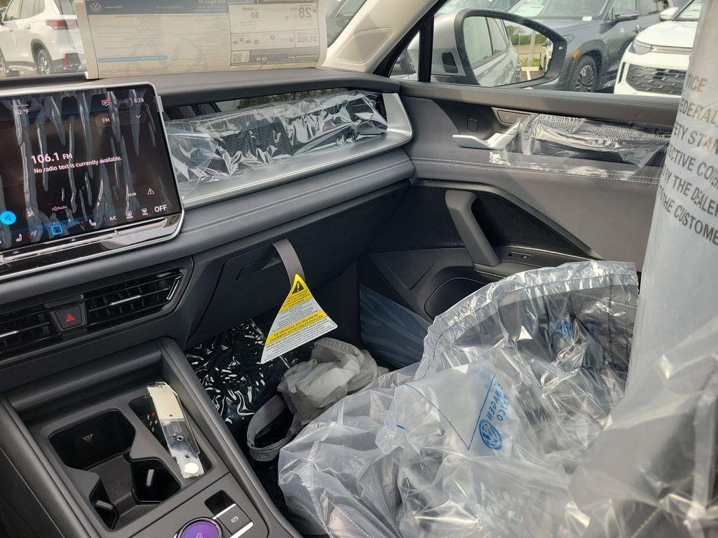 new 2025 Volkswagen Tiguan car, priced at $30,657