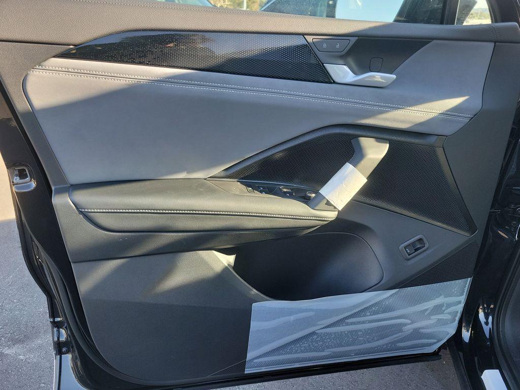 new 2025 Volkswagen Tiguan car, priced at $30,657