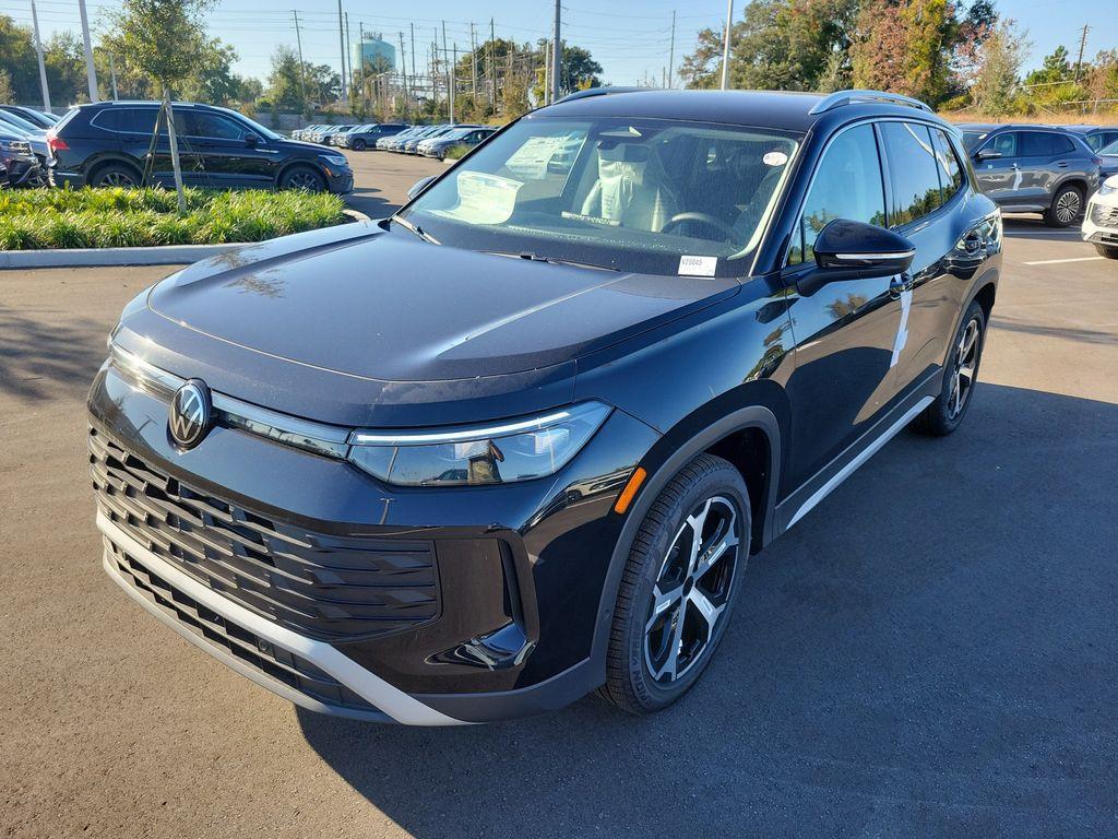 new 2025 Volkswagen Tiguan car, priced at $30,657