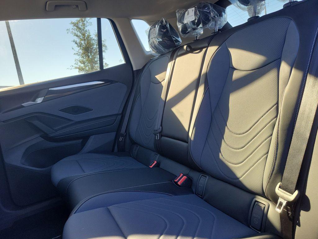 new 2025 Volkswagen Tiguan car, priced at $30,657