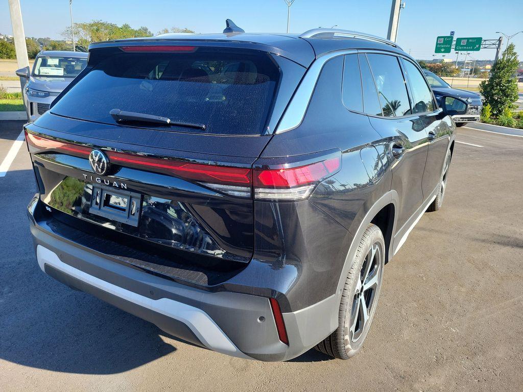 new 2025 Volkswagen Tiguan car, priced at $30,657