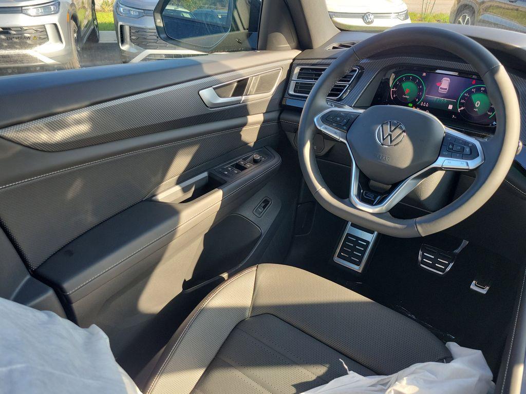 new 2026 Volkswagen Atlas Cross Sport car, priced at $49,609