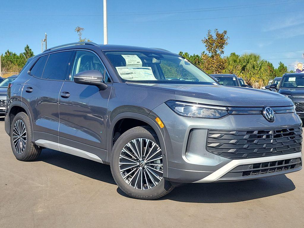 new 2025 Volkswagen Tiguan car, priced at $28,204
