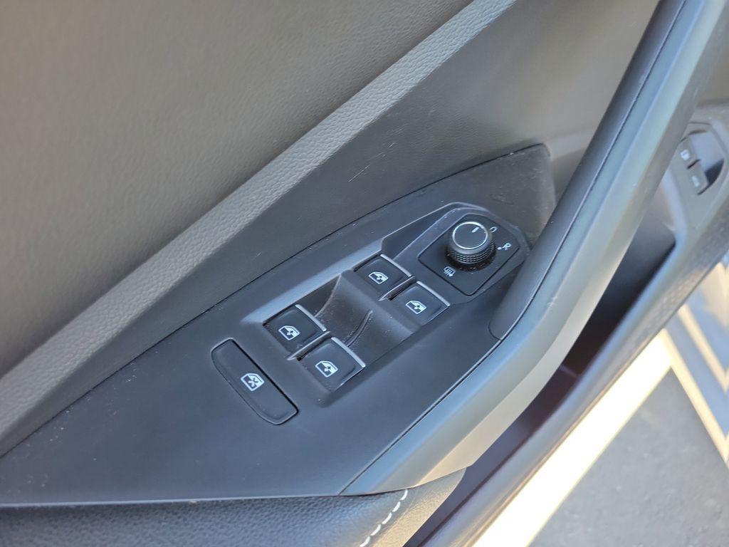 used 2022 Volkswagen Jetta car, priced at $18,995