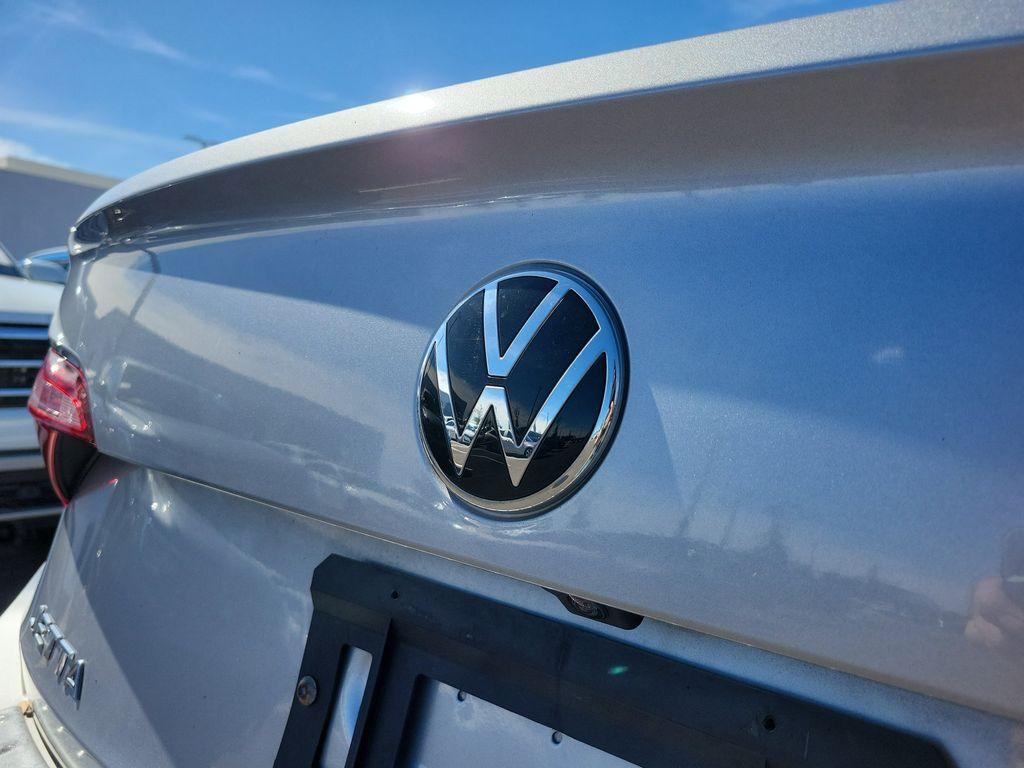 used 2022 Volkswagen Jetta car, priced at $18,995