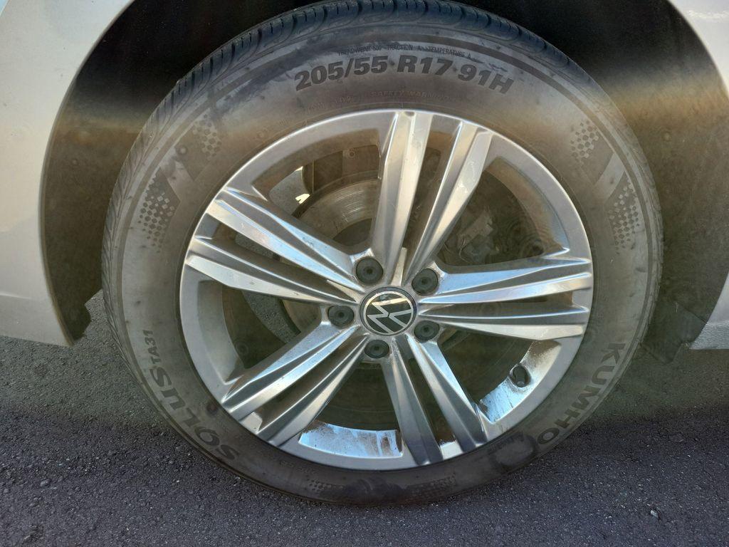 used 2022 Volkswagen Jetta car, priced at $18,995